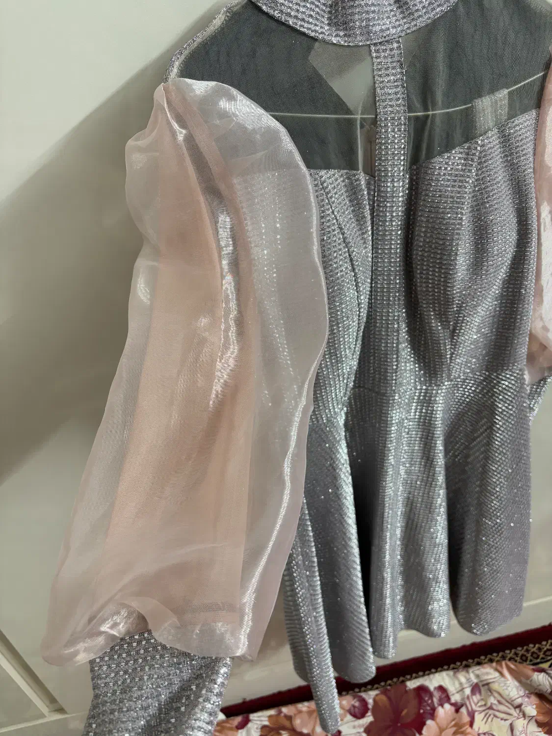 لباس مجلسی|لباس|گنبد کاووس, |دیوار