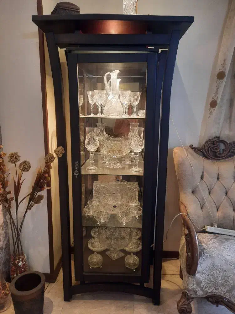 بوفه ویترین کلاسیک چوبی|بوفه، ویترین، کنسول|تهران, شادمان|دیوار