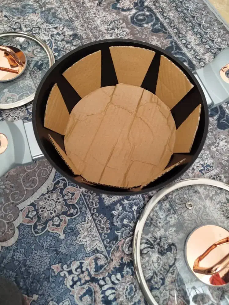 سرویس قابلمه ۱۵ تکه برلینگر هاوس اصلی|ظروف پختوپز|فولادشهر, مسکن مهر فولادشهر|دیوار