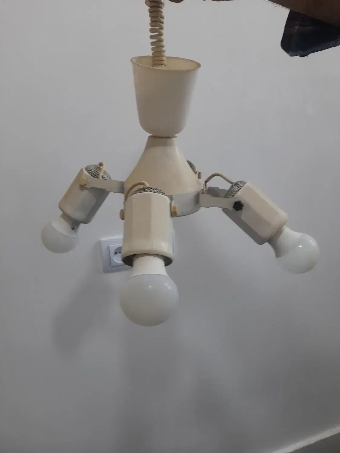 دو عدد چراغ آشپزخانه سالم|لوستر و چراغ آویز|شال, |دیوار