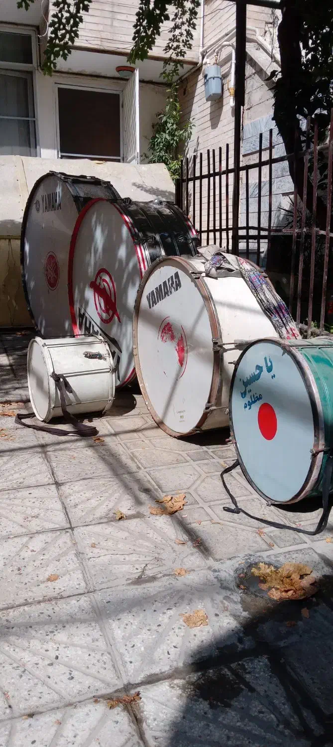 4عدد طبل به سایزهای 120 .100 .75 .50 .و1عدوقل|درام و پرکاشن|تهران, شهرک آزادی|دیوار
