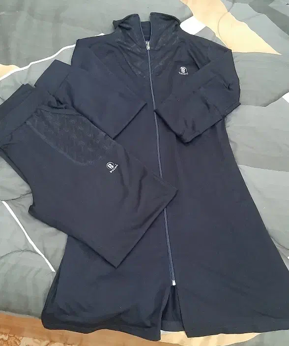 مانتو شلوار ورزشی سورمه ای|لباس|زنجان, |دیوار