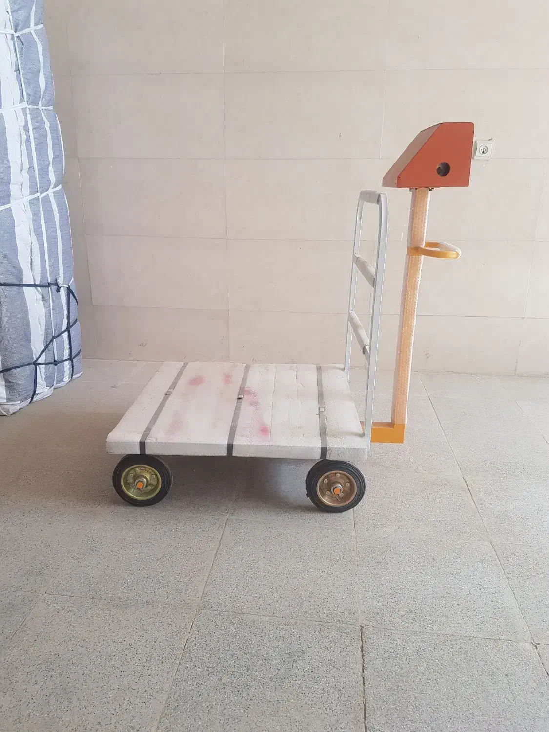 ترازو|فروشگاه و مغازه|برخوار, |دیوار