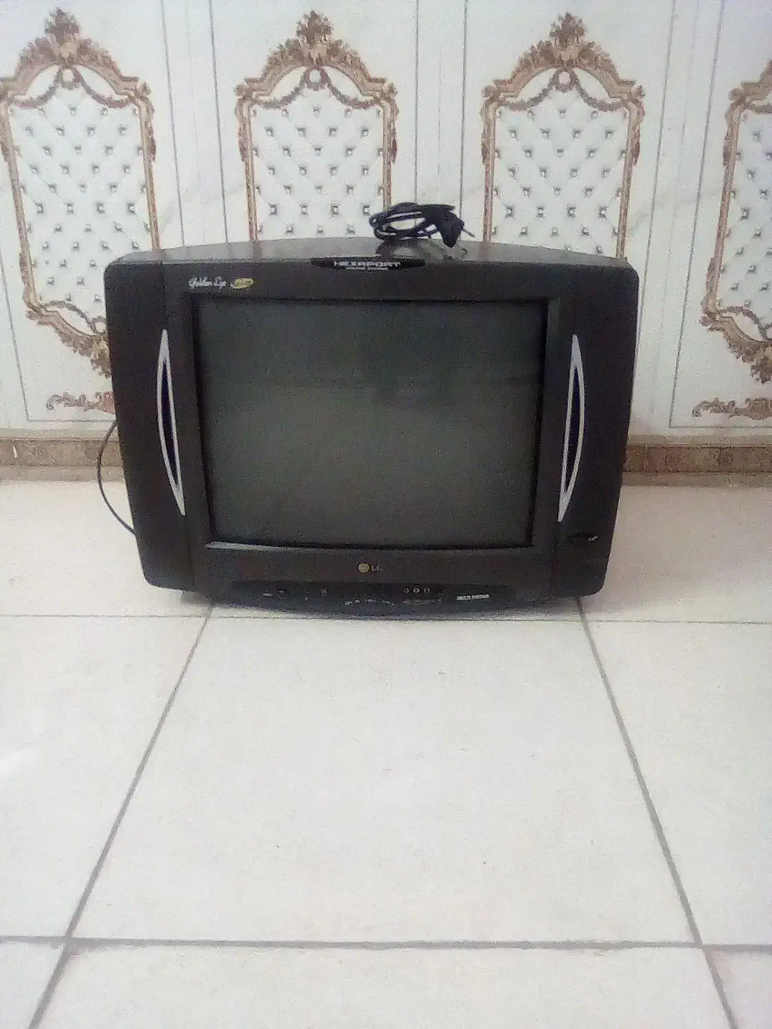 فرش|فرش|اهواز, کوی علوی|دیوار