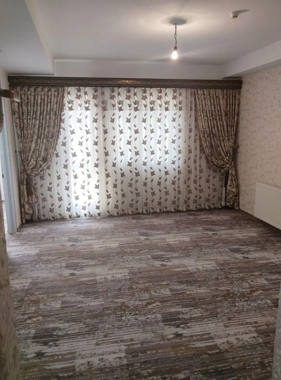 آپارتمان شیک / سهند فاز 3/ قیمت مناسب|فروش آپارتمان|سهند, |دیوار