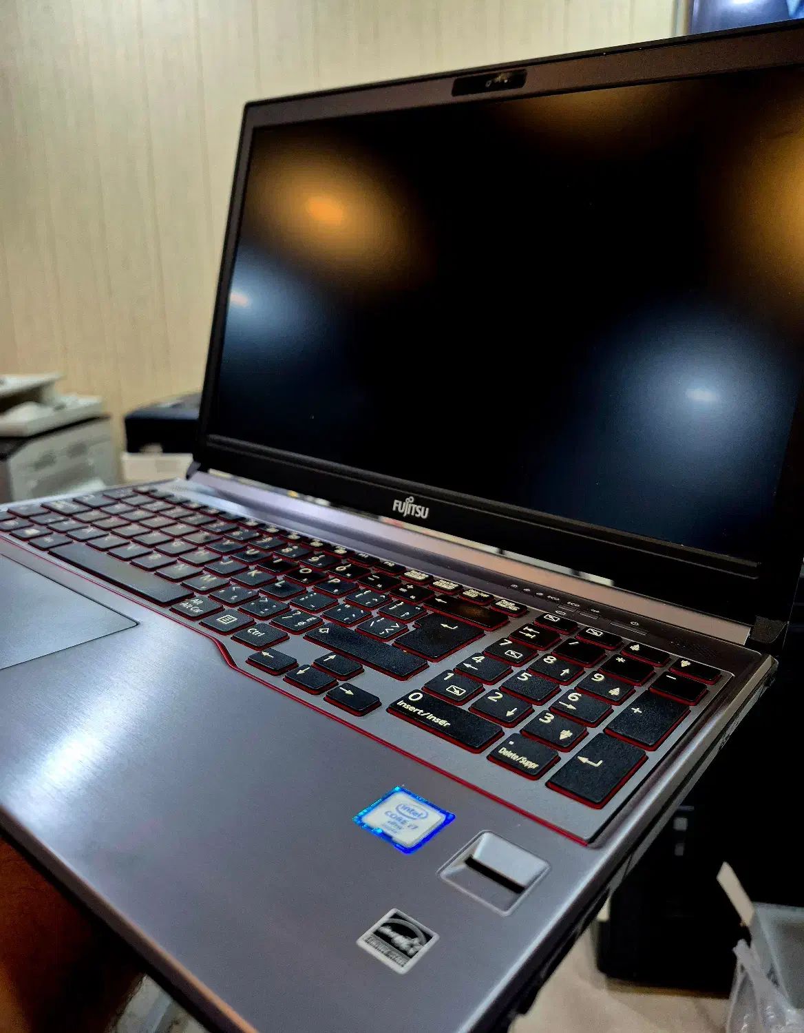 فروش فوری لپ‌تاپ نو و کاملا سالم زیر قیمت بازار|رایانه همراه|بردسیر, |دیوار