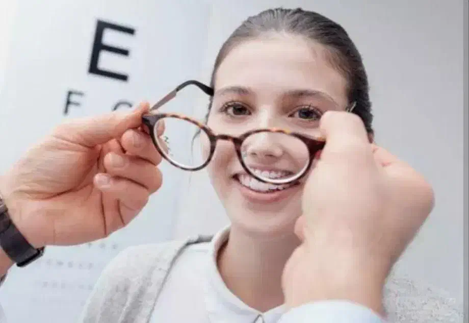 حذف عینک با کمترین قیمت|خدمات آرایشگری و زیبایی|تهران, فلسطین (میدان انقلاب)|دیوار