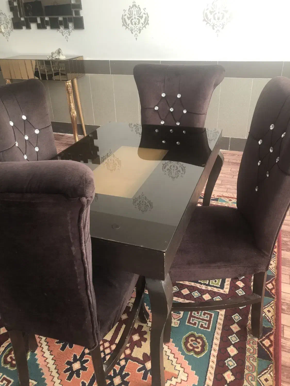 میز ناهر خوری ۴نفره|میز و صندلی غذاخوری|بیرجند, |دیوار