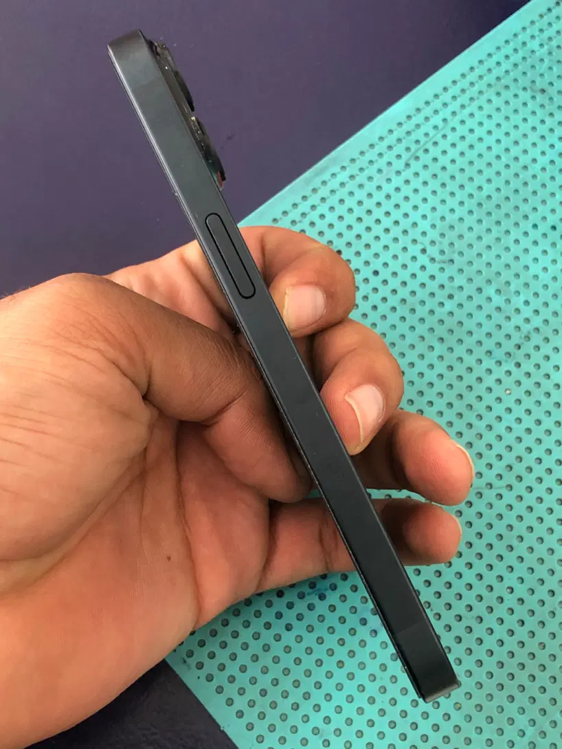 iphone 14 normal|موبایل|یاسوج, |دیوار