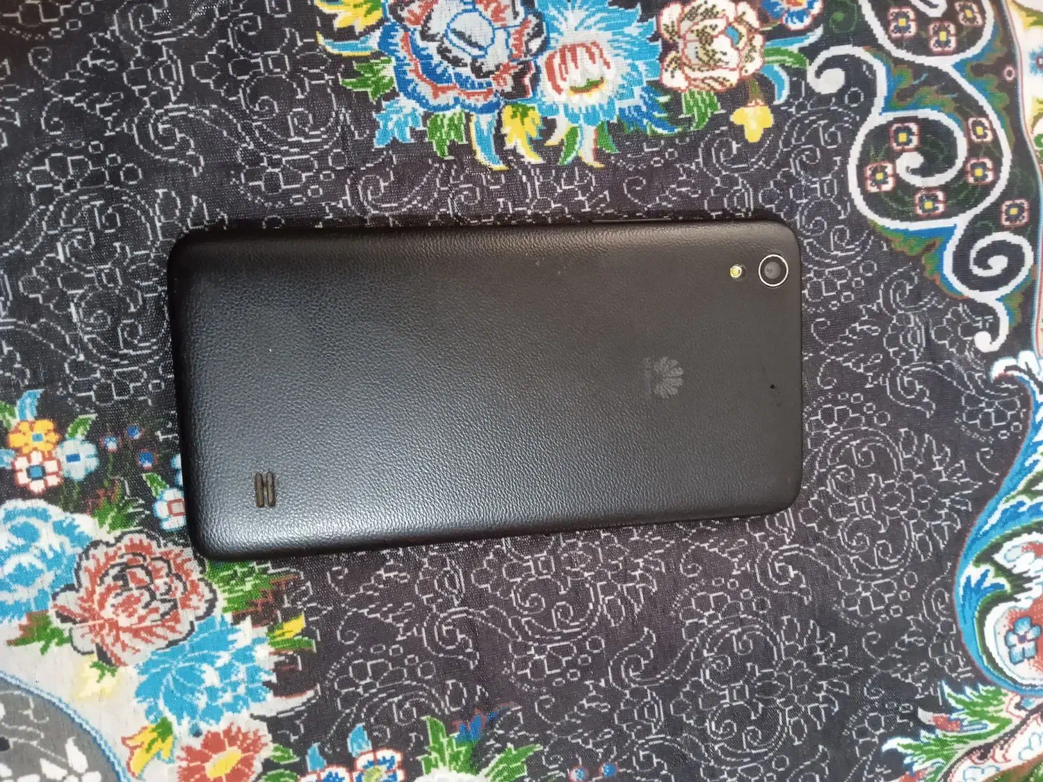 گوشی هواوی|موبایل|خرم‌آباد, |دیوار