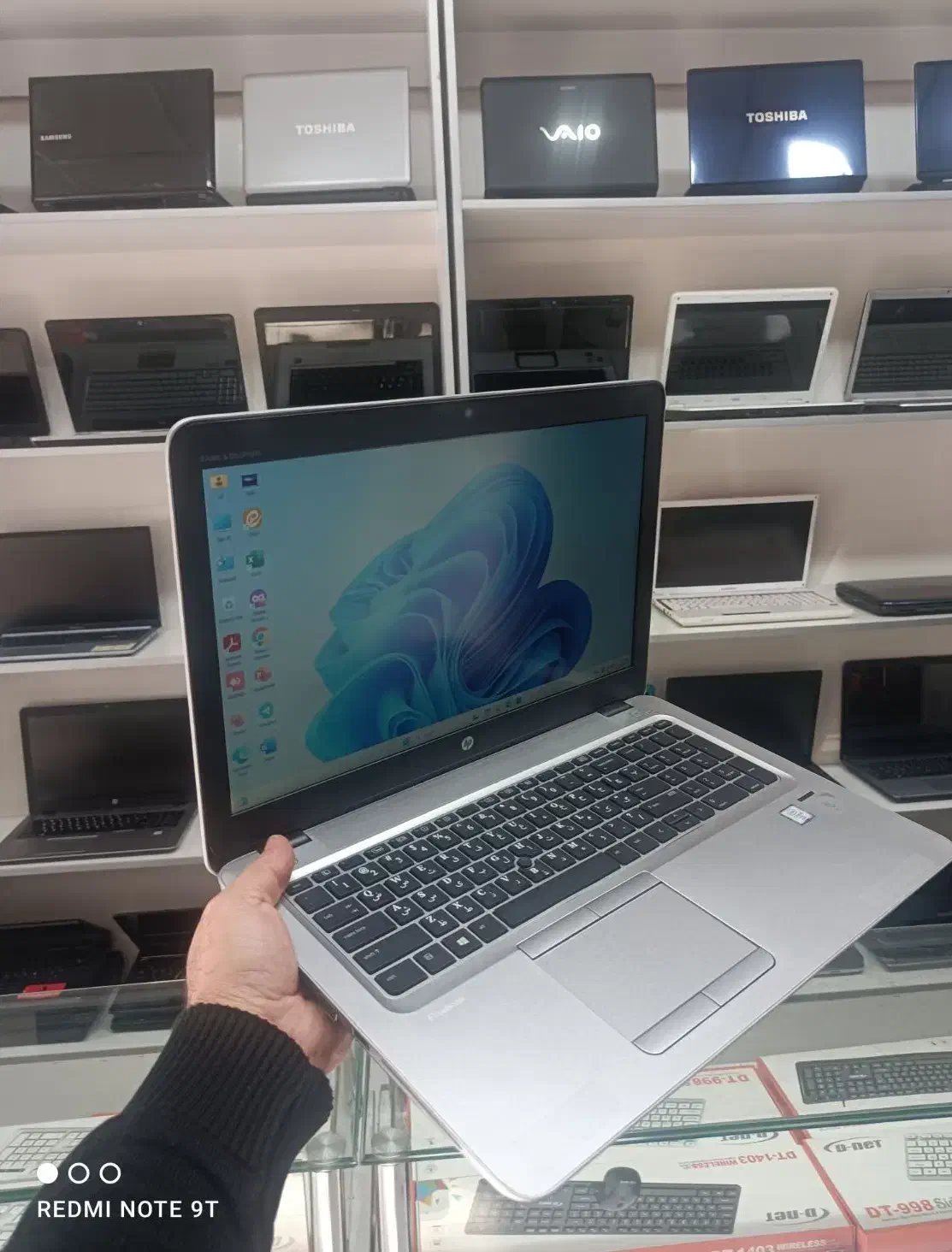 لپ تاپ قدرتمند HP elitbook سیمکارتخور بسیارسالم|رایانه همراه|تهران, نازیآباد|دیوار