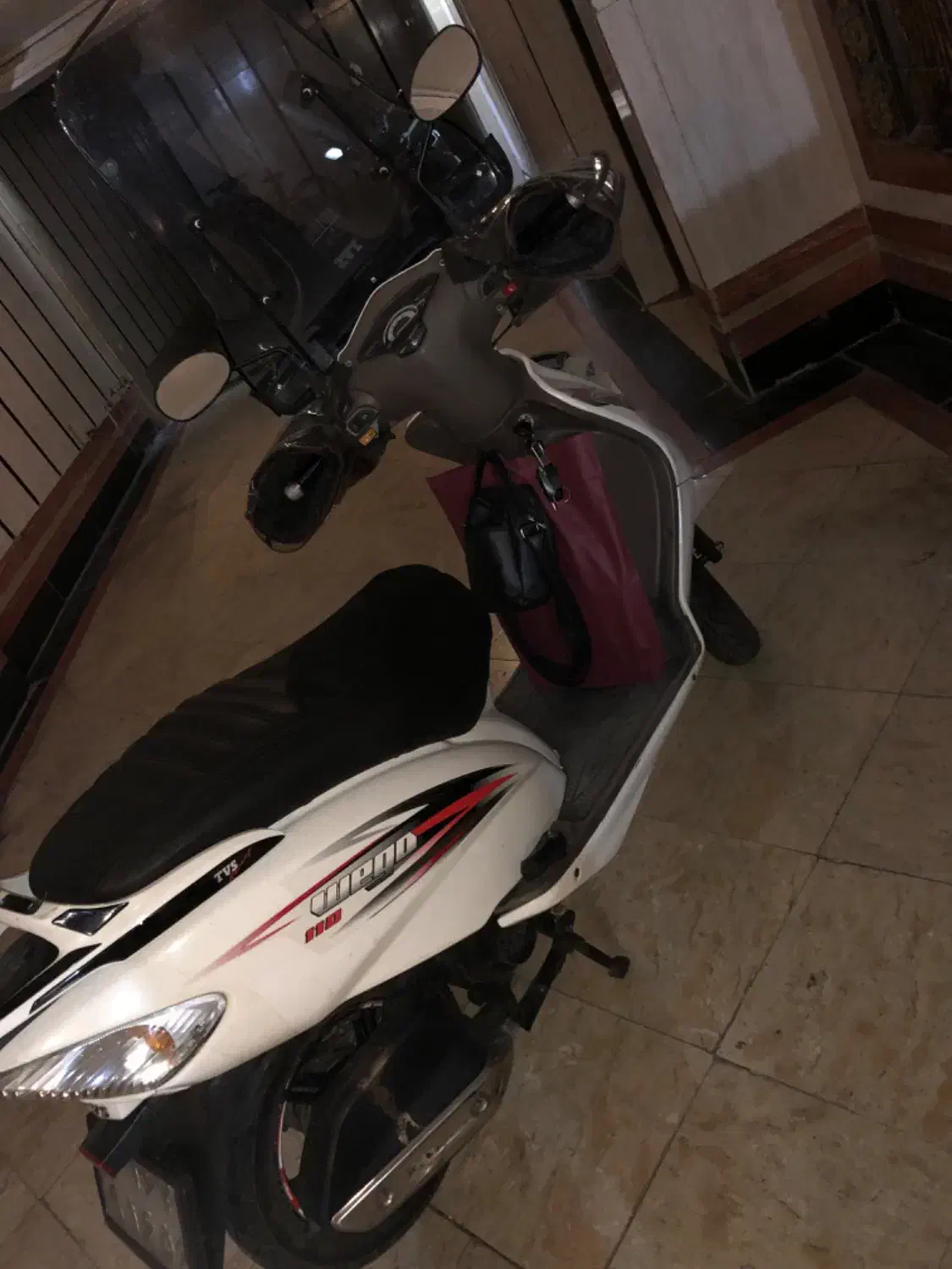 وگو مدل 97 سفید (معاوضه با موتور اسکوتر)|موتورسیکلت|تهران, سعادت‌آباد|دیوار