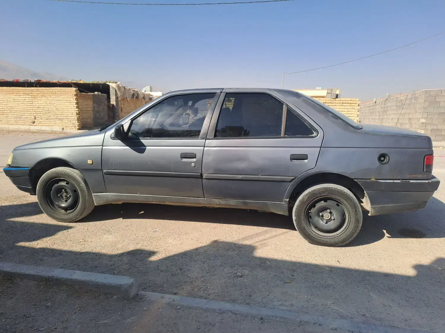 پژو ۴۰۵ دوگانه کارخونه مدل ۹۶|خودرو سواری و وانت|شیراز, تندگویان|دیوار