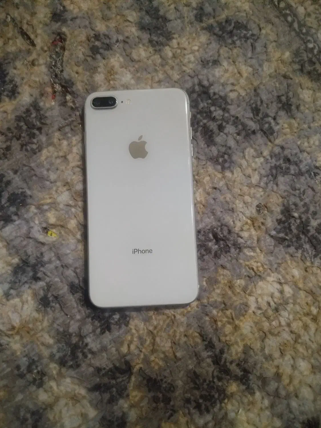 گوشی ایفن ۸پلاس ۶۴گیگ|موبایل|اسلامآباد غرب, |دیوار