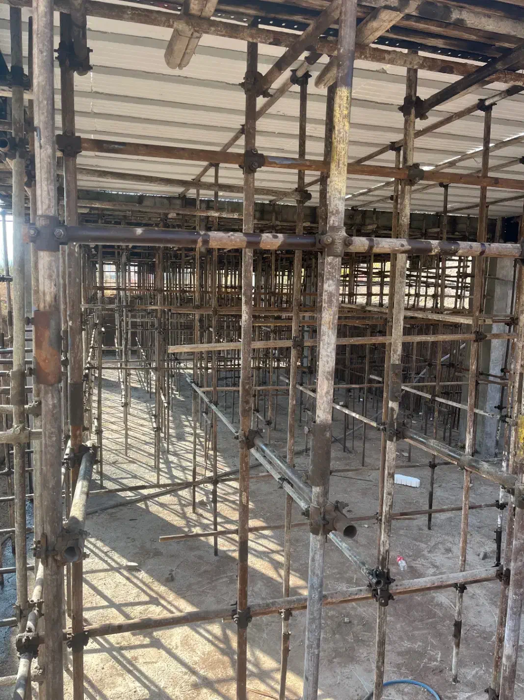 نصب داربست برای کلیه مراحل ساختمانی|خدمات پیشه و مهارت|اردبیل, |دیوار