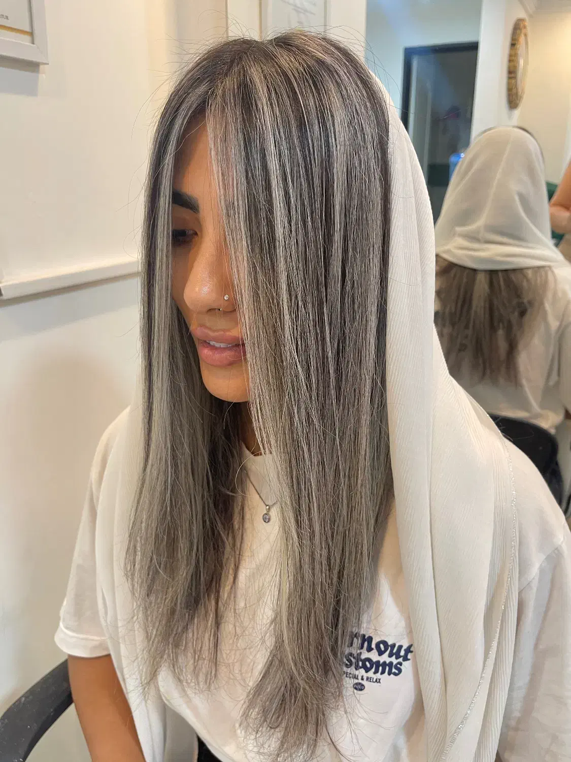 پکیج خدمات رنگ و لایت برای خانمهای به روز|خدمات آرایشگری و زیبایی|تهران, سردارجنگل|دیوار