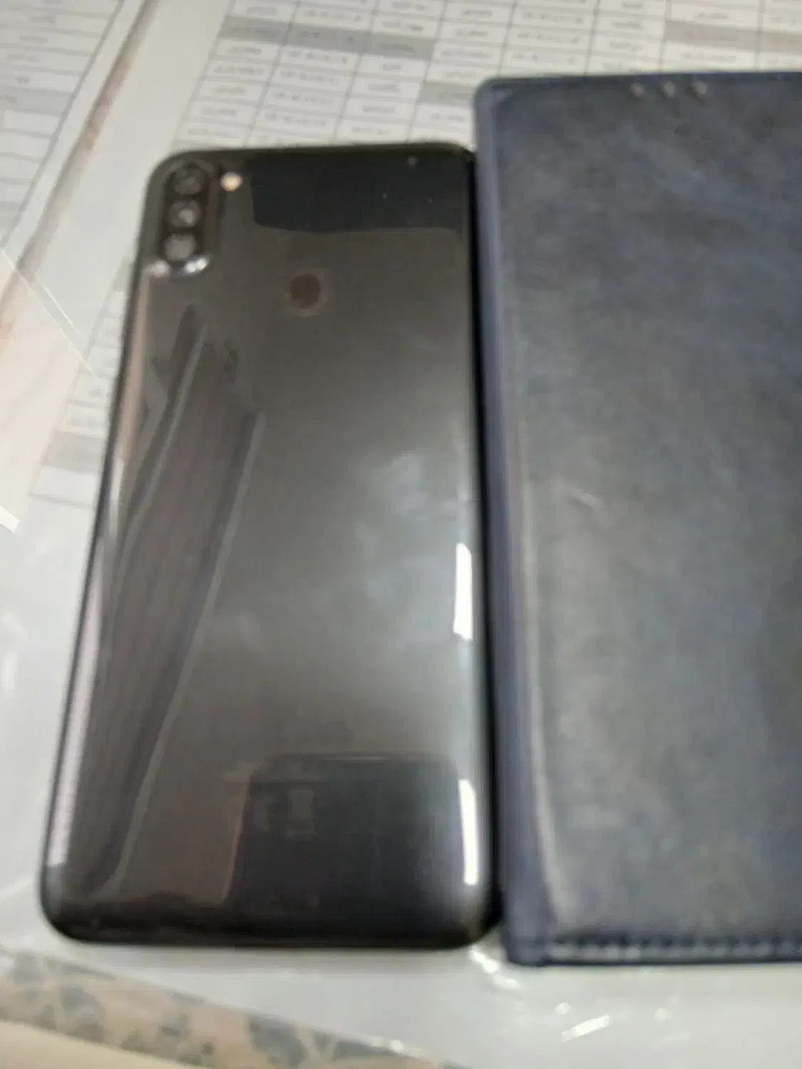 گوشی در حد نو میباشد|موبایل|تهران, ورزشگاه آزادی|دیوار