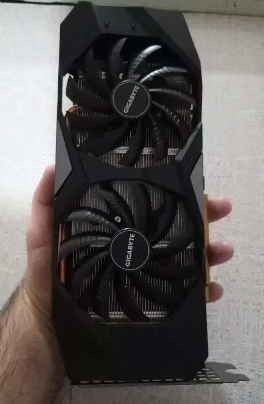 کارت گرافیک قدرتمند RTX 2060 SUPER در حد نو|قطعات و لوازم جانبی رایانه|الوند, |دیوار