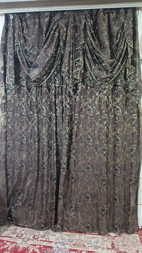 ۲ عدد روفرشی و پرده|روفرشی|اهواز, کوی شایسته|دیوار