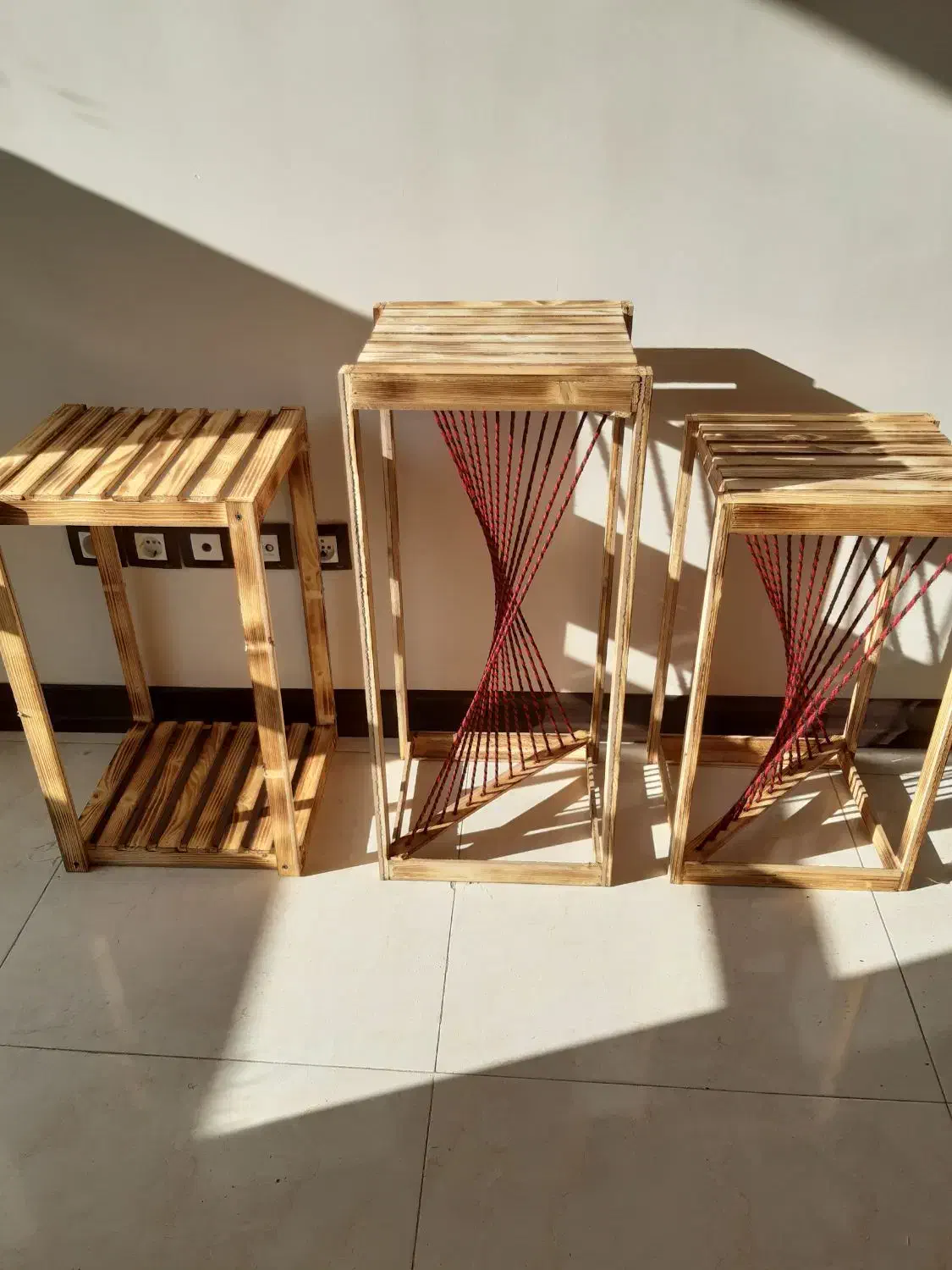 استند گل|گل و گیاه طبیعی|اصفهان, دستگرده|دیوار