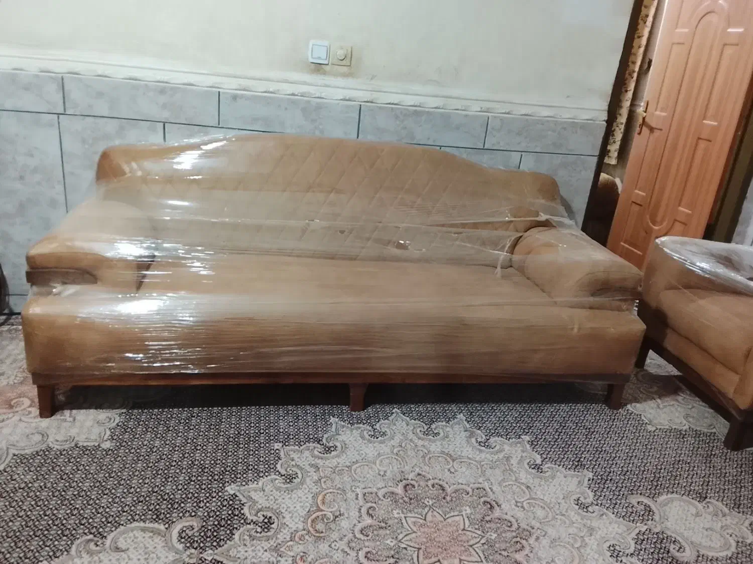 مبل وپشتی وکناره خلیجی|مبلمان خانگی و میز عسلی|سراوان, |دیوار