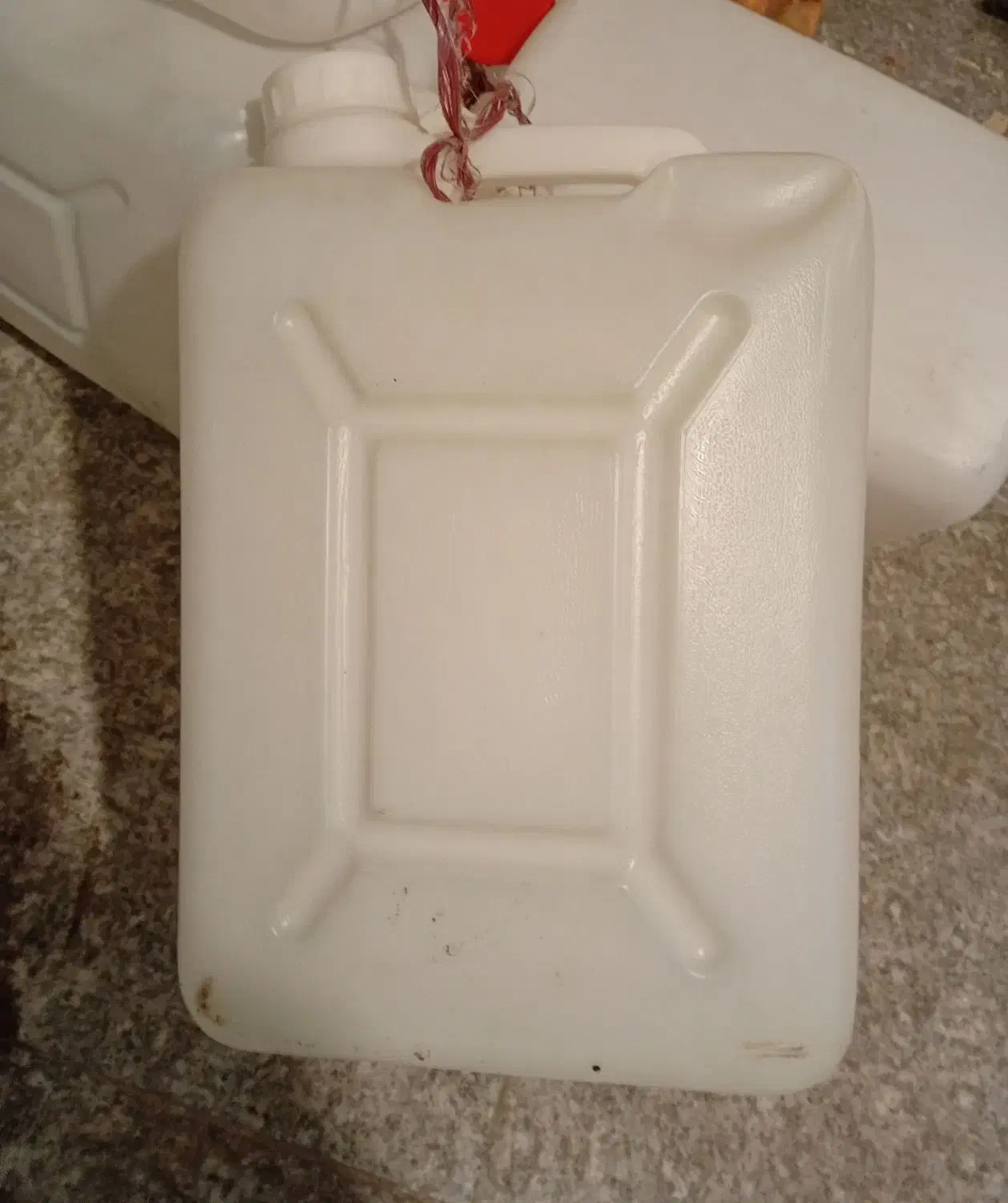 دبه آب ۲۰لیتری|ظروف نگهدارنده، پلاستیکی، یک‌بارمصرف|اردبیل, |دیوار