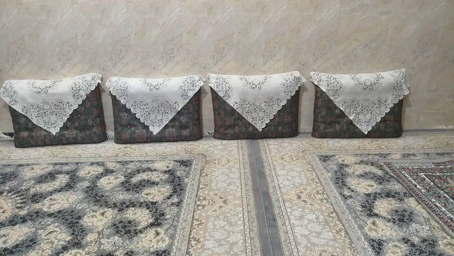 در حد نو هستن|تشک تختخواب|یزد, |دیوار