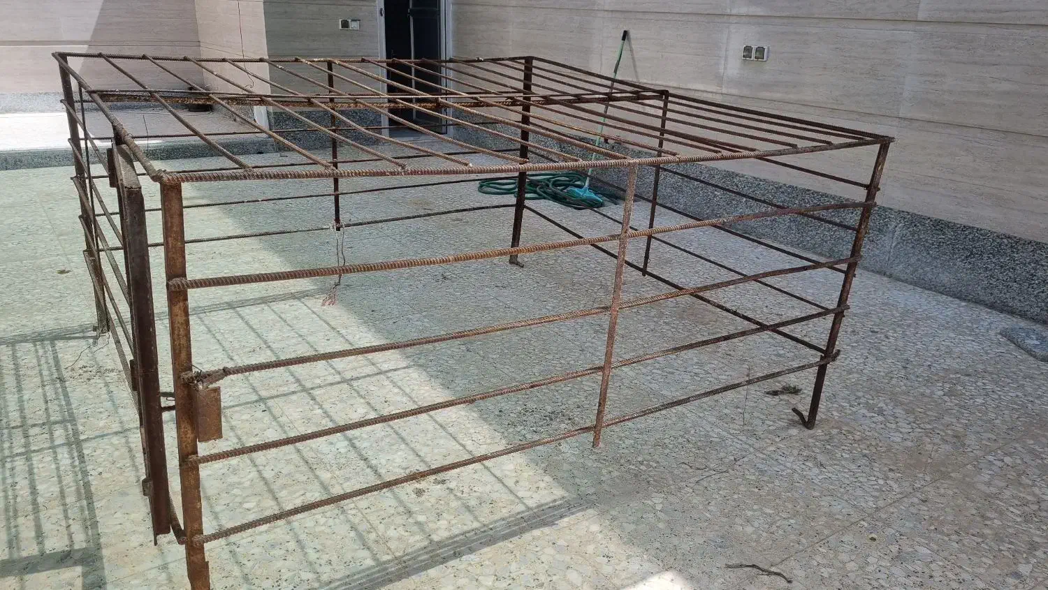 قفس آهنی بزرگ|لوازم جانبی حیوانات|مرودشت, فرهنگ|دیوار