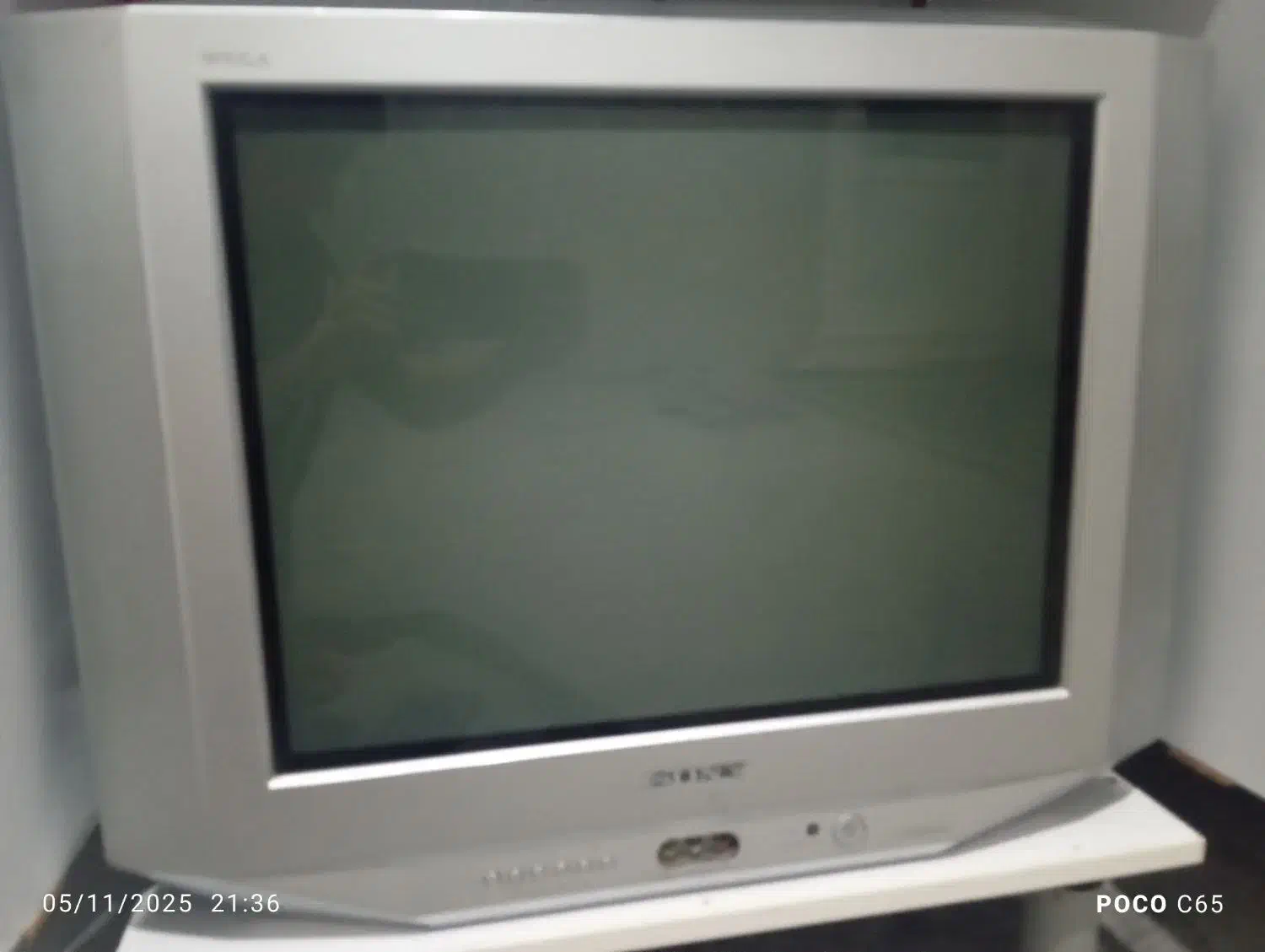 تلوزیون۲۱اینچ|تلویزیون و پروژکتور|ابهر, |دیوار