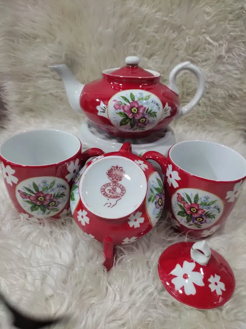 قوری چینی طرح دار|صنایع دستی و سایر لوازم تزئینی|کرمان, |دیوار