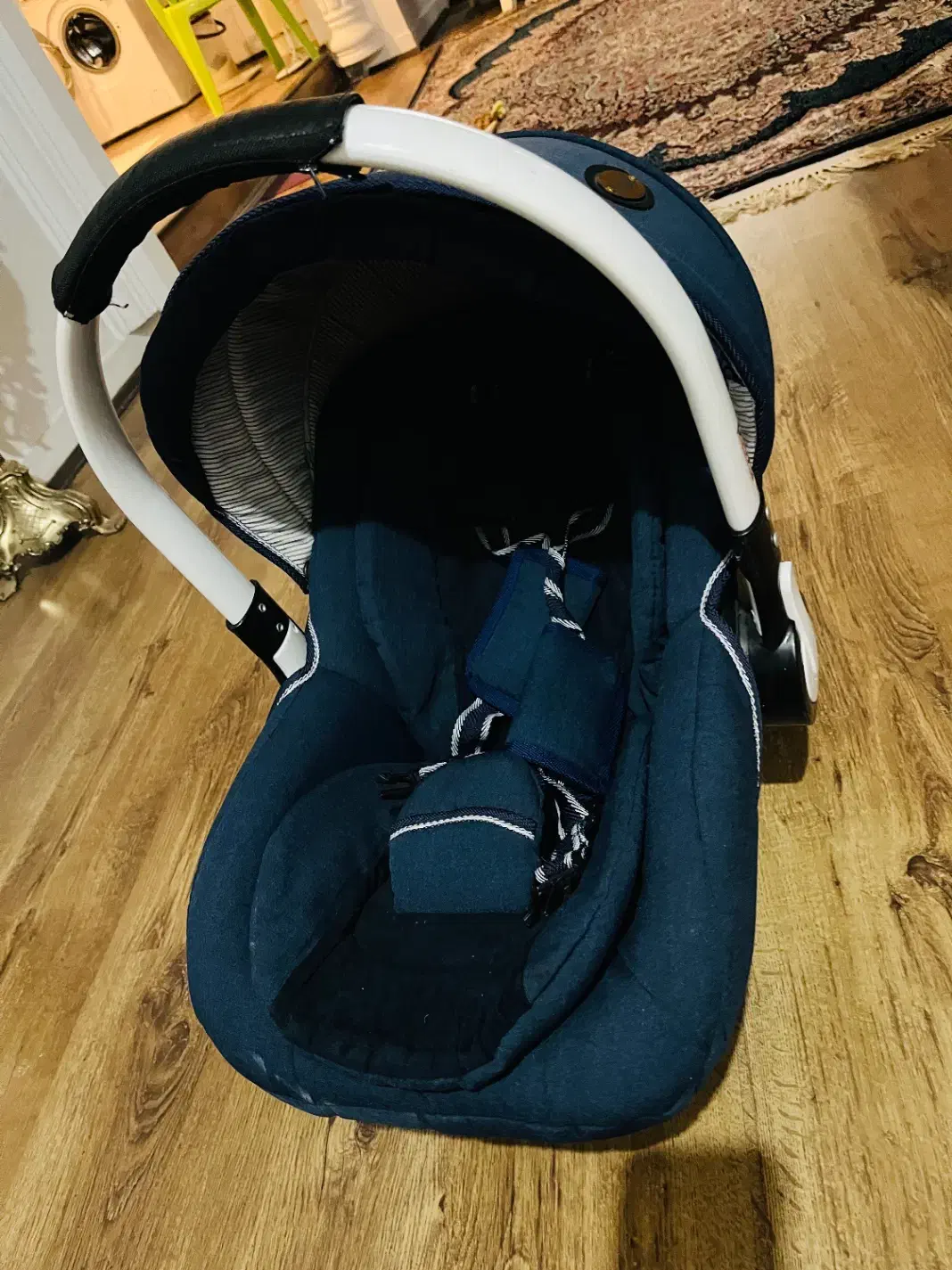 کریر نو و سالم|اسباب و اثاث بچه|قائمشهر, |دیوار