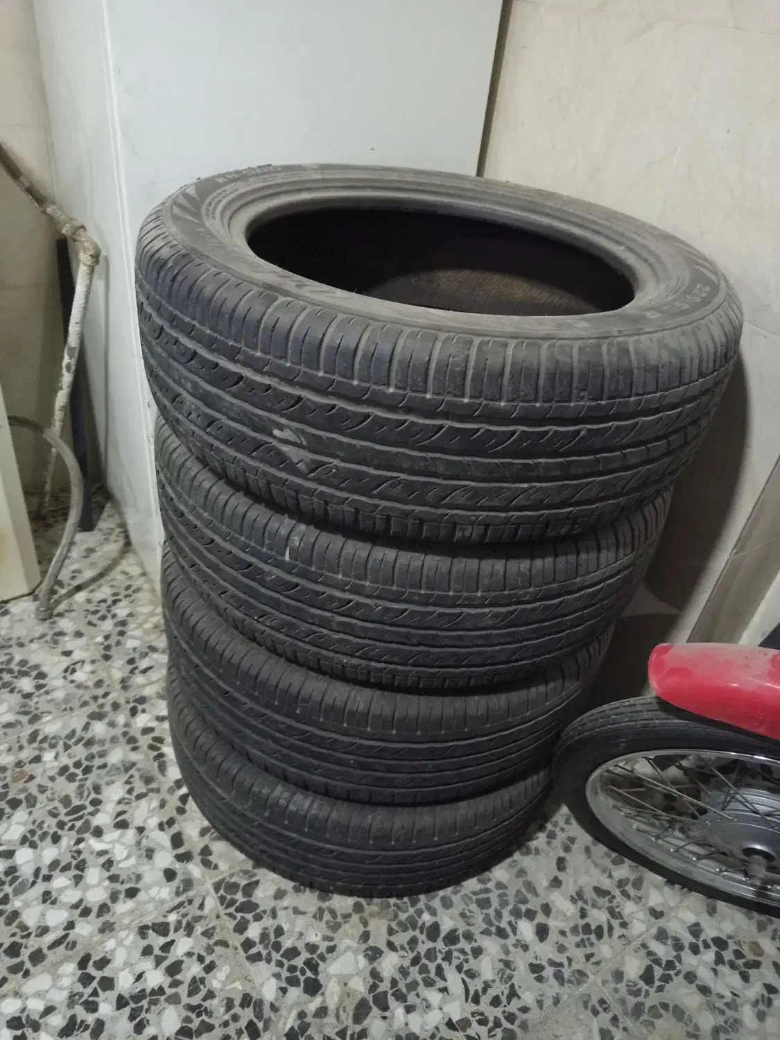 لاستیک|قطعات یدکی و لوازم جانبی|شیراز, دشت چنار|دیوار