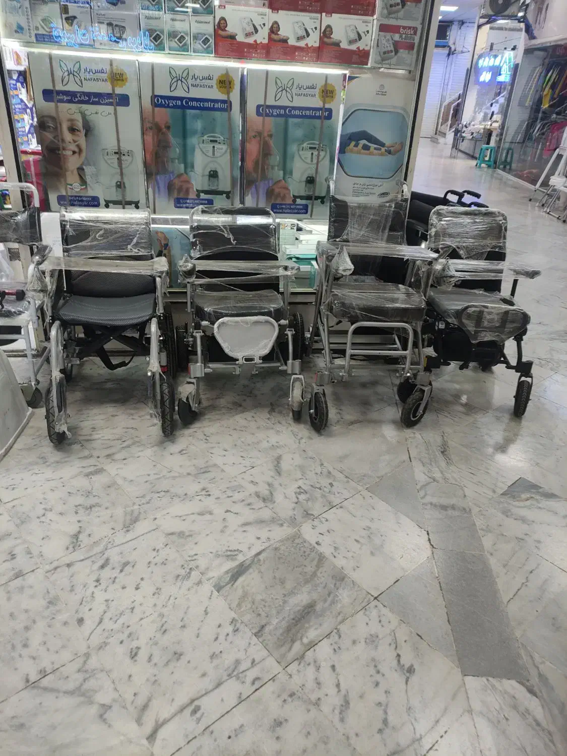 انواع ویلچر برقی و ویلچر ساده|آرایشی، بهداشتی، درمانی|سنندج, |دیوار