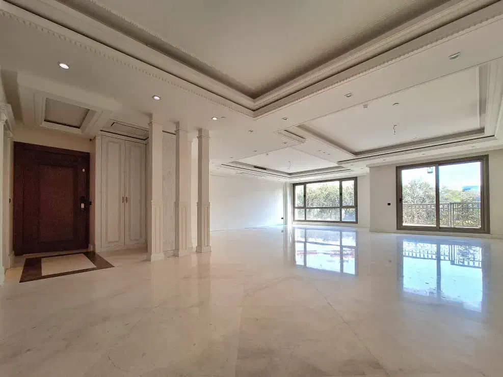 ولنجک /زیر سیزدهم/کلید نخورده /۱۲۰ متر/ فول مشاعات