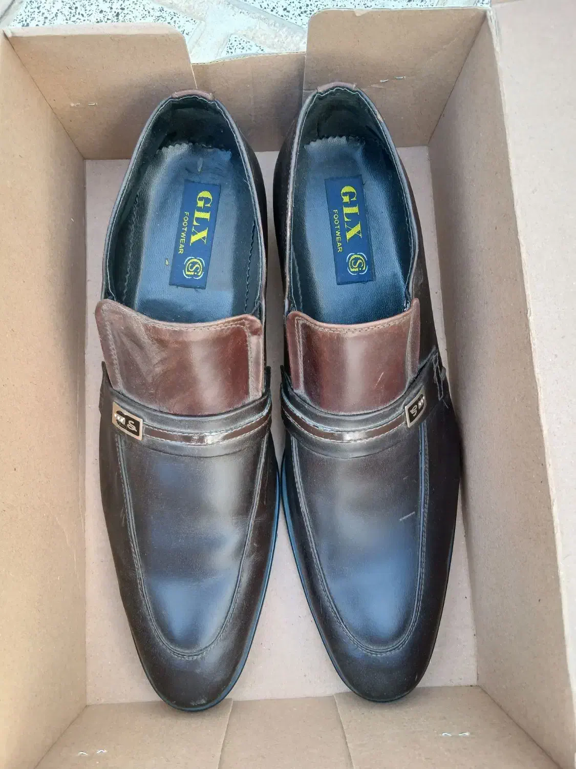 کفش نو اصلا استفاده نشده سایز ۴۲|کیف، کفش، کمربند|سرخه, |دیوار