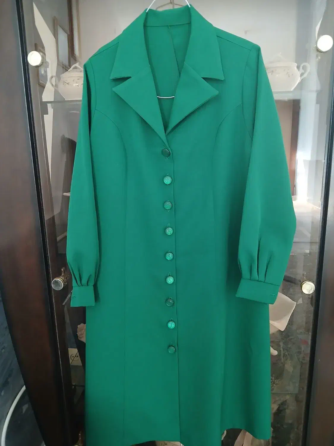 مانتو نو دوخته شده تن نخورده|لباس|اسفراین, |دیوار