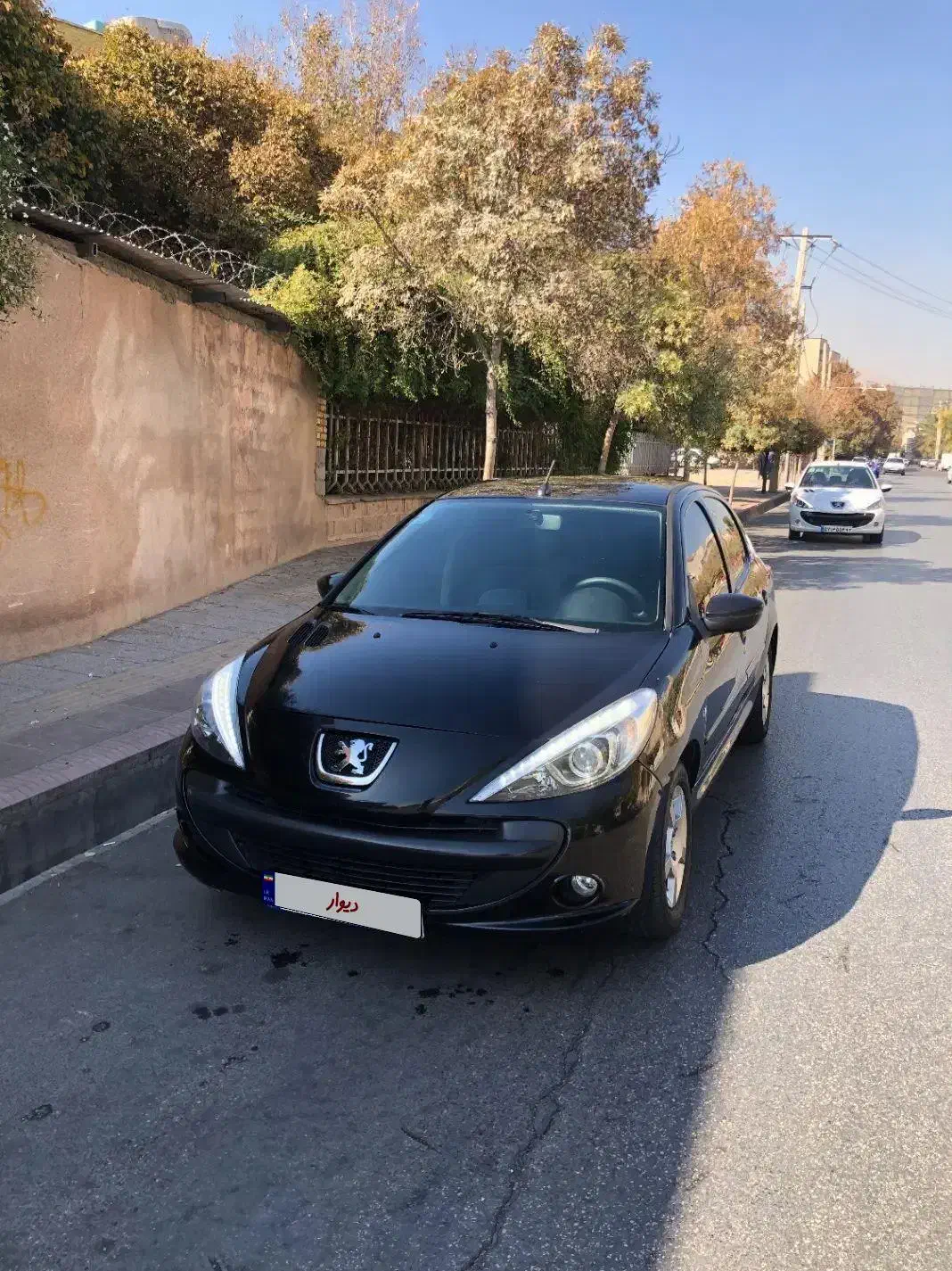 207 اتومات 98 مشکی|خودرو سواری و وانت|شیراز, آبیاری|دیوار