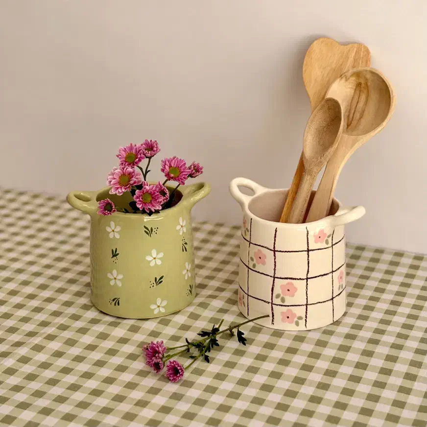 جذب کارآموز و هنرجو سرامیک|استخدام هنری و رسانه|یزد, |دیوار