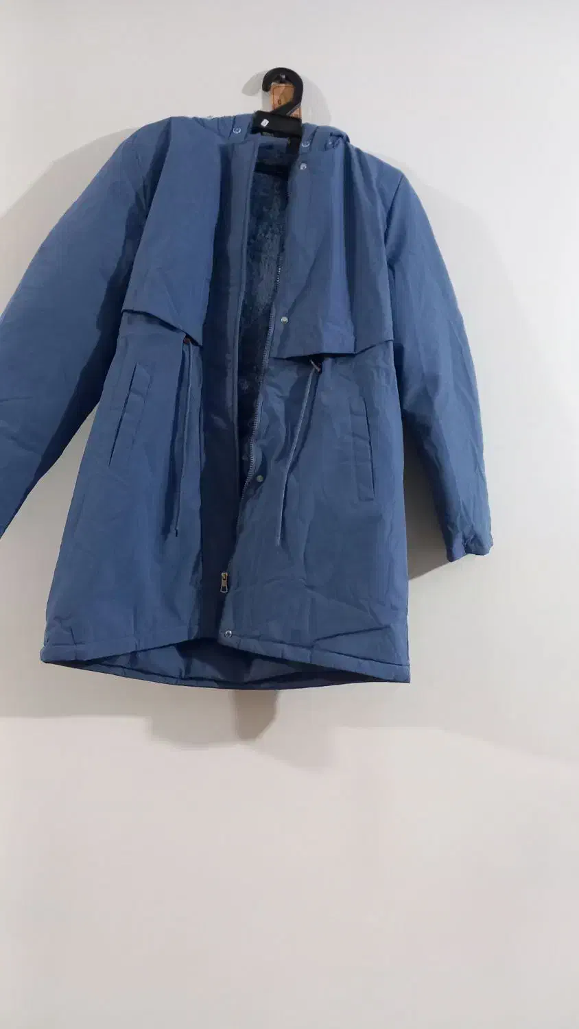 لباس|لباس|میانه, |دیوار