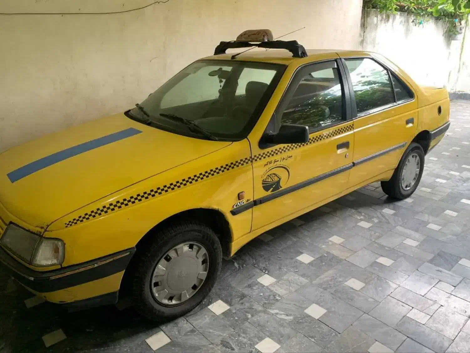 پژو 405 GLX - دوگانه سوز CNG، مدل ۱۳۹۰|خودرو سواری و وانت|آمل, |دیوار