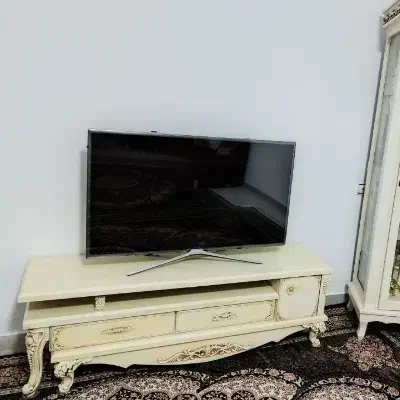 اینه کنسول. میزبرنز|بوفه، ویترین، کنسول|کنگاور, |دیوار