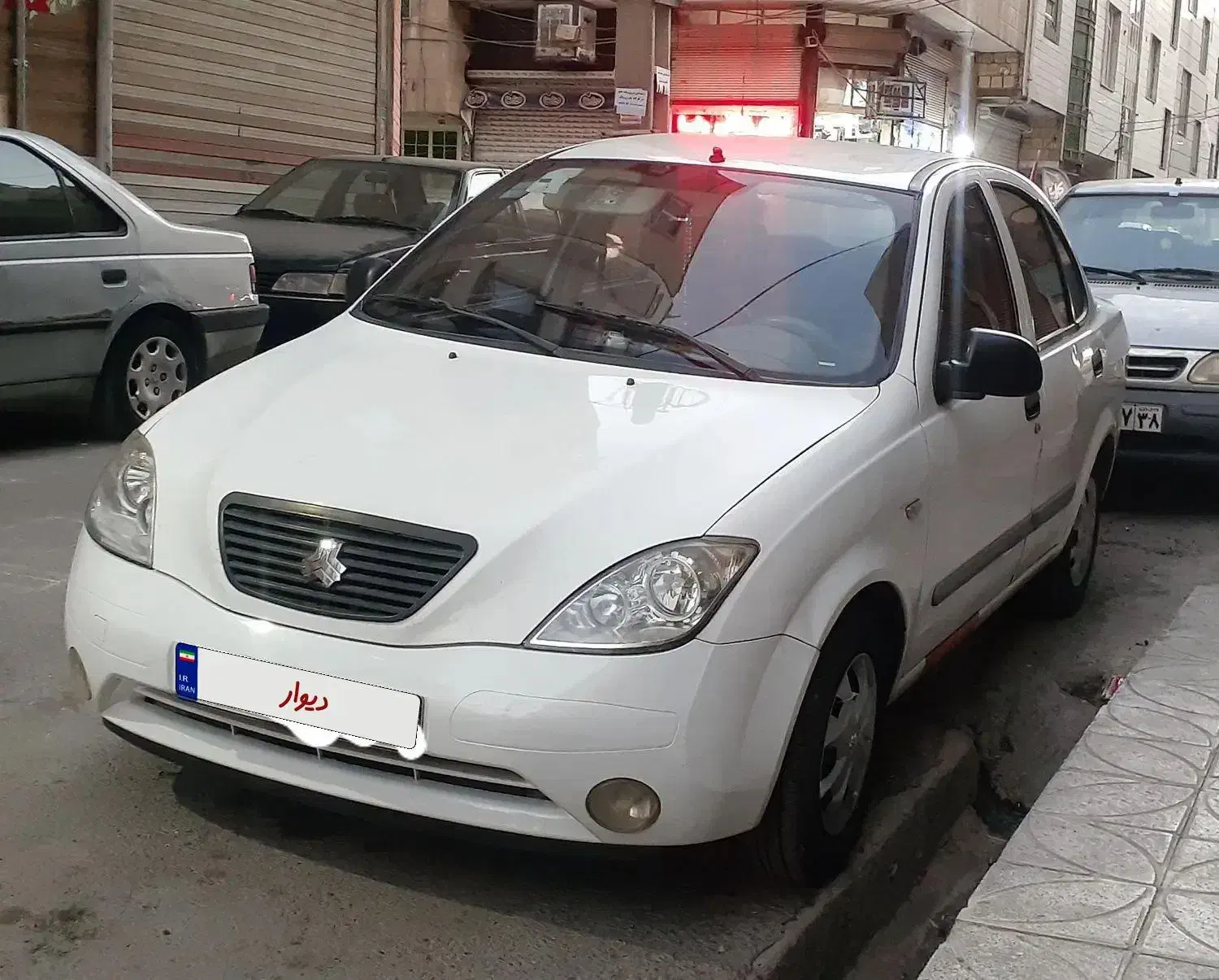 تیبا صندوق دار مدل ۹۵|خودرو سواری و وانت|تهران, بهارستان|دیوار