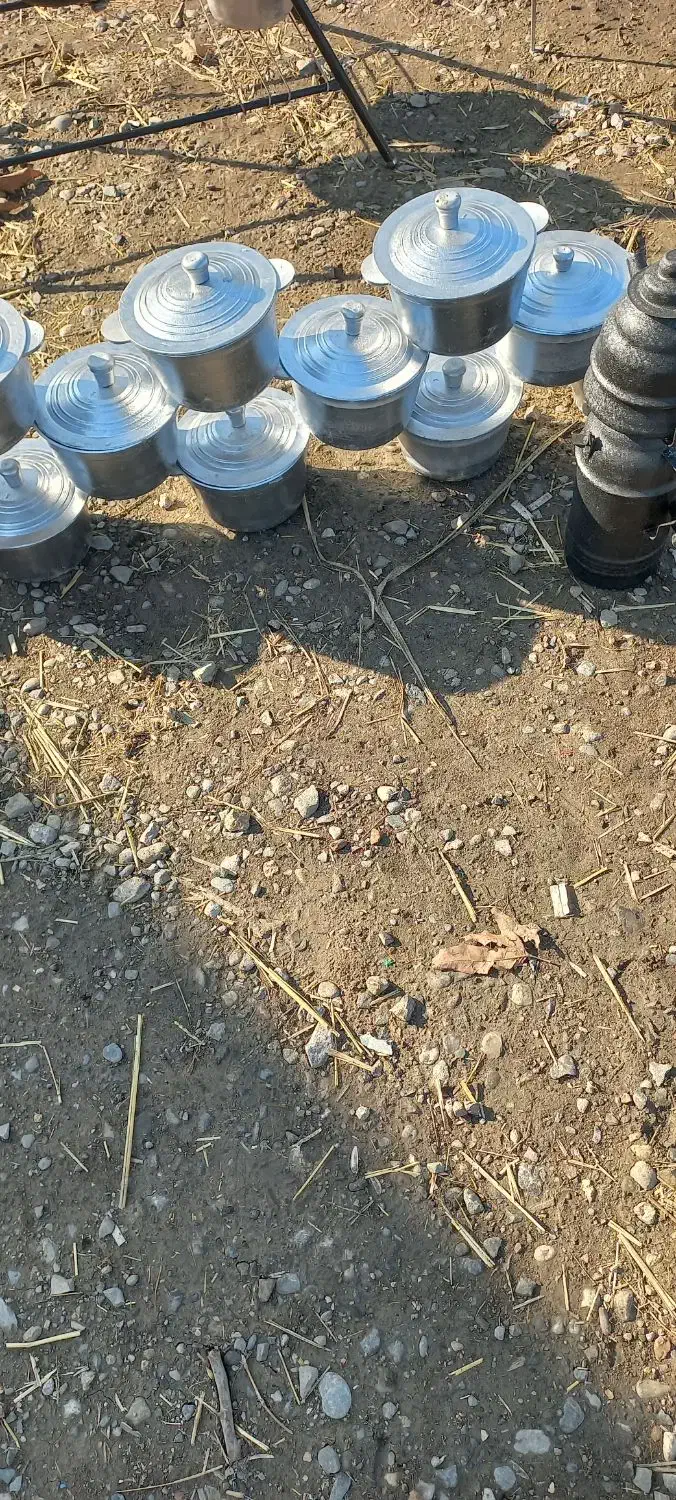 دیگ چودن روس تعداد دارم|ظروف پخت‌وپز|علی‌آباد کتول, |دیوار