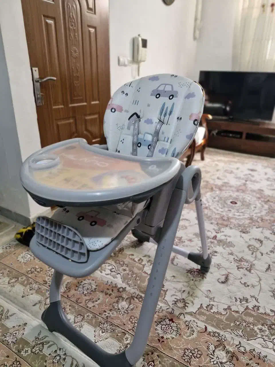 صندلی غذا|تخت و صندلی بچه|اراک, |دیوار