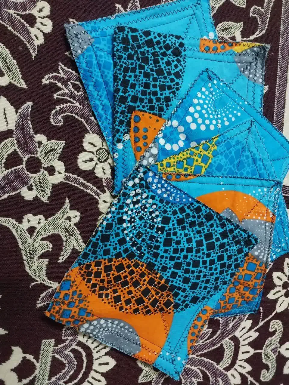 دستگیره|سفره، حوله، دستمال آشپزخانه|اصفهان, خواجه عمید|دیوار