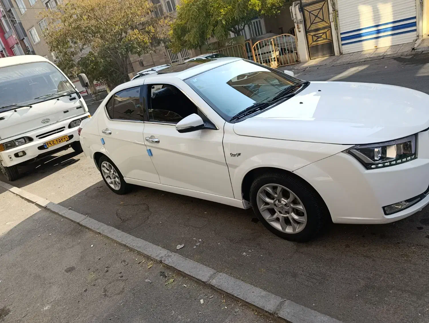 دنا پلاس ۱۴۰۱ سانروف بی رنگ|خودرو سواری و وانت|فردیس, شهرک ارم|دیوار