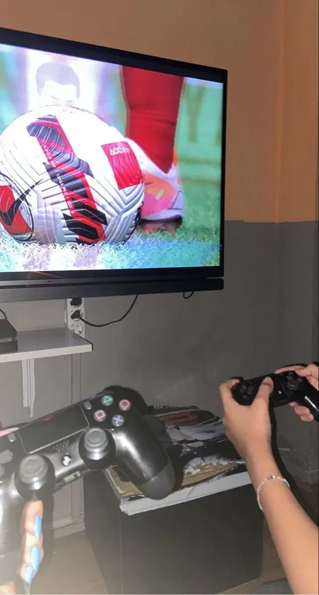 اجاره روزانه ، هفتگی ، ماهانه PS4|کنسول، بازی ویدئویی و آنلاین|رفسنجان, |دیوار