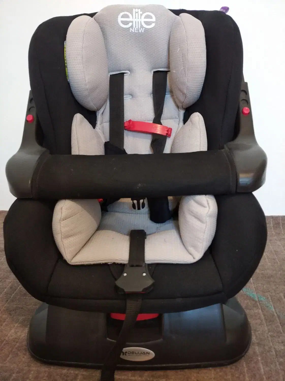 صندلی خودرو کودک|تخت و صندلی بچه|کرمانشاه, |دیوار