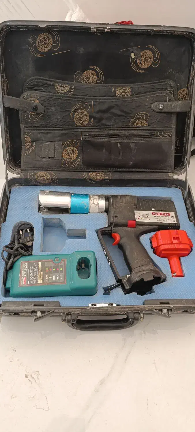 دستگاه پرس نیوپایپ|ماشینآلات صنعتی|برخوار, |دیوار