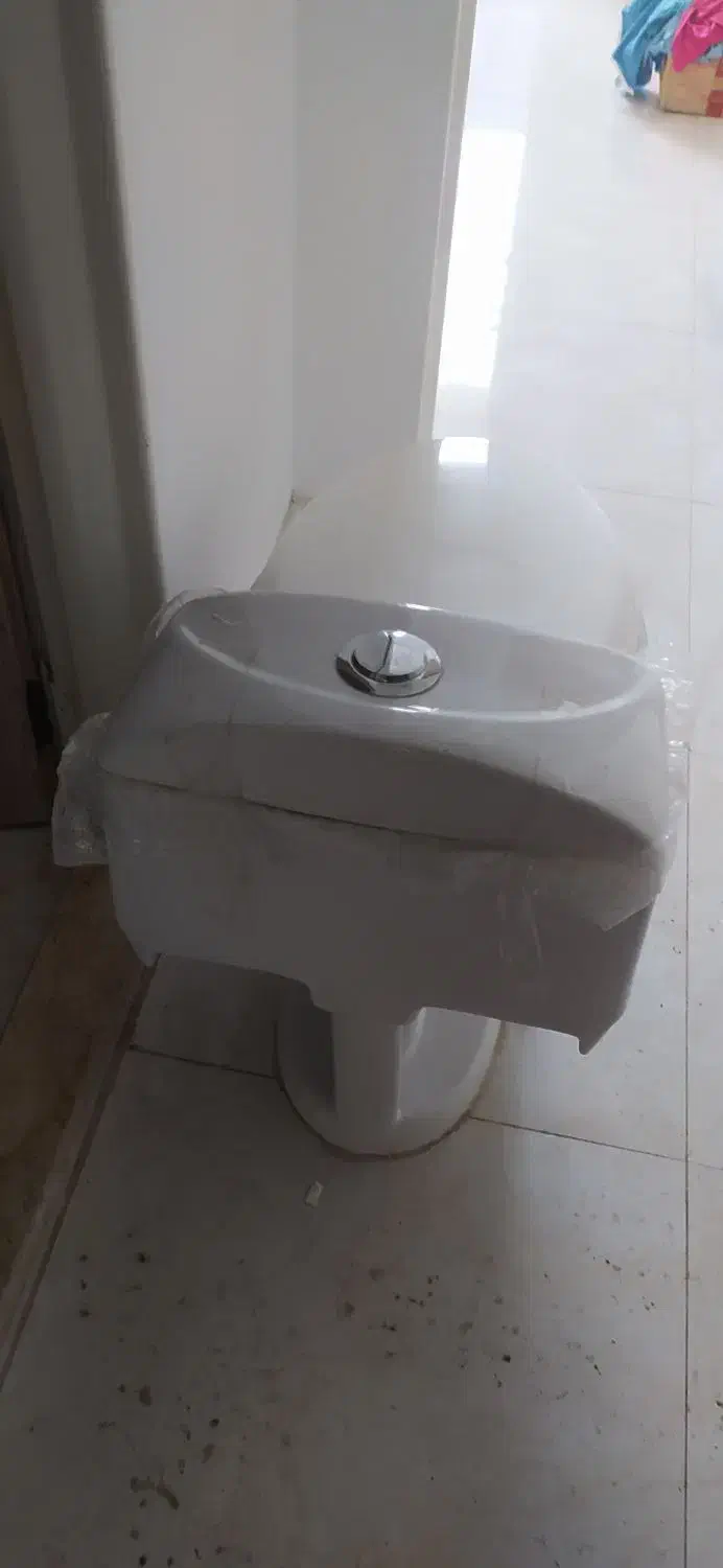 کاسه توالت فرنگی|لوازم سرویس بهداشتی|بندر انزلی, دهکده ساحلی|دیوار